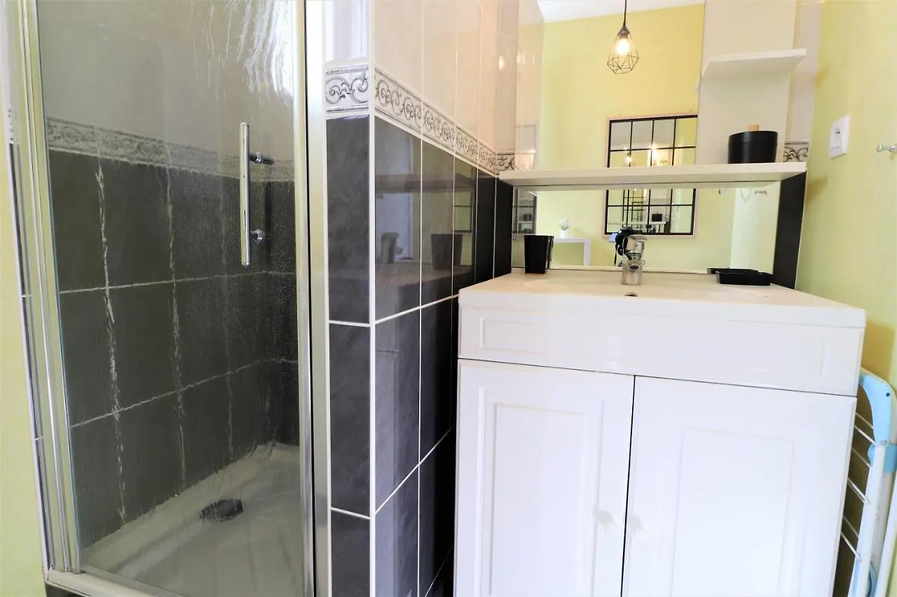 Holavre Apartment Arradon 0*,  France